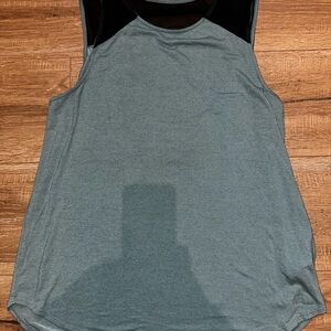 North face Women's Sleeveless turquoise RACER back top